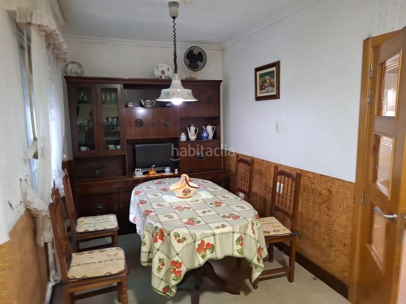 Foto c1c2ca4a-3a25-4f34-b301-7d350afbe2e6. Semi detached house with heating in San Francisco Ourense