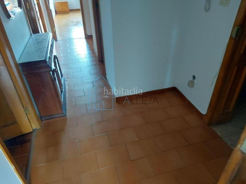 Foto 2a89c71a-a15e-4e6e-a252-cd2820895254. Appartement avec chauffage dans Mariñamansa Ourense