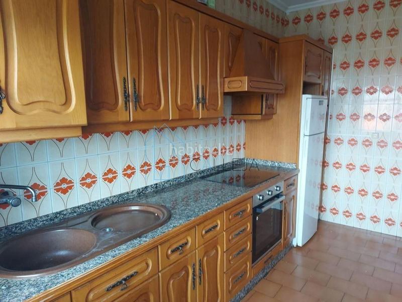 Foto ec760f89-69d8-4301-8284-6beb2f5cddf2. Appartement avec chauffage dans Mariñamansa Ourense