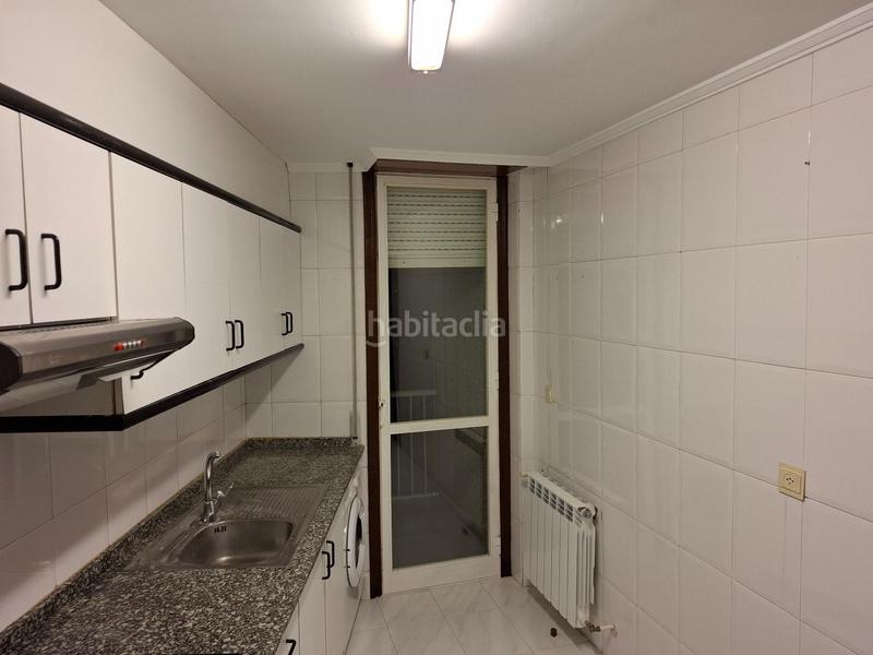 Foto 1f35dc95-e033-4398-9e25-91c6a7c85473. Miete appartement mit heizung in A Ponte Ourense