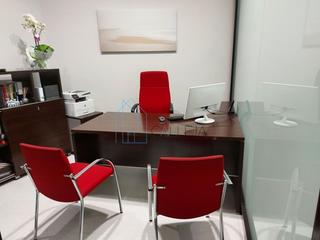 Lloguer Local Comercial a Centro