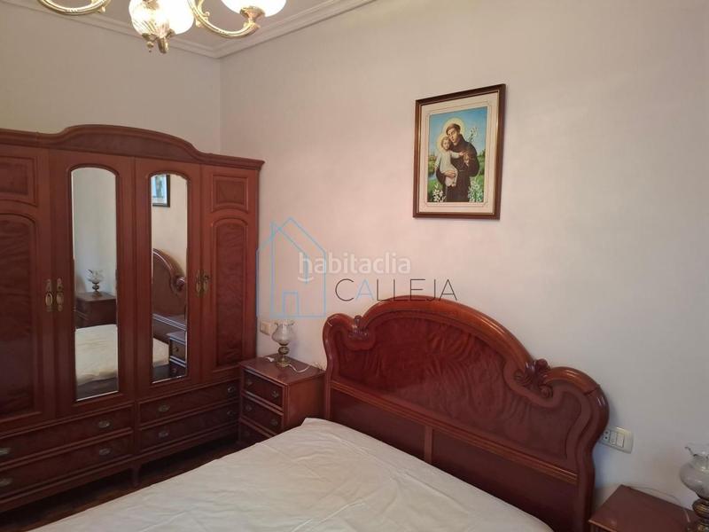 Foto 3cb75fa9-ee64-4831-9b52-42c3f4fe645a. Appartamento con riscaldamento in Ventiun Ourense