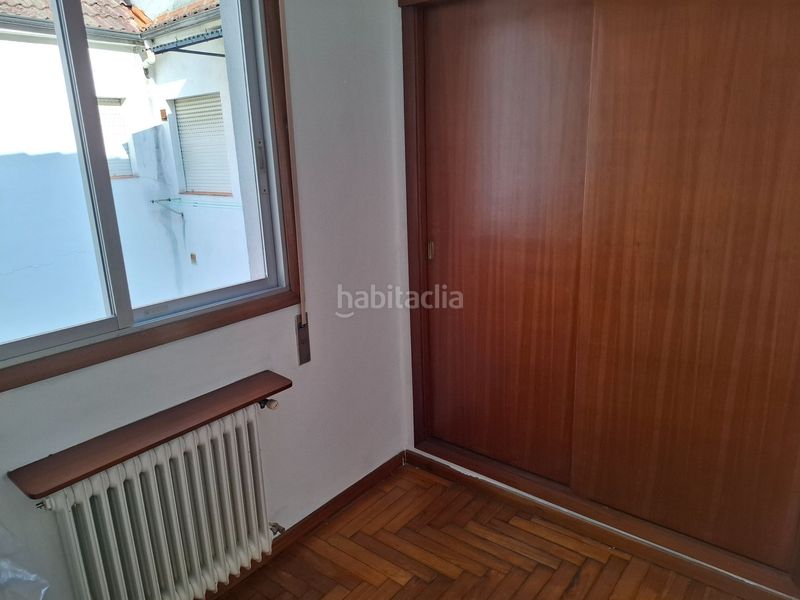 Foto 23c18049-c80d-4d8f-90e1-1b6d483c9117. Flat with heating in Centro Ourense