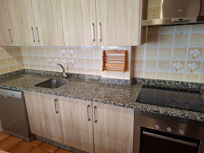 Foto ddd9e10a-3587-4ff8-be7b-29cb4a71805e. Flat with heating in Centro Ourense