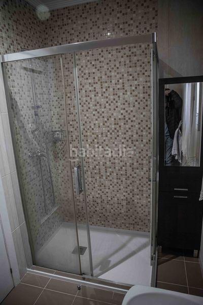 Foto f8696c0e-03d9-47f7-b48d-e0545c689e24. Flat with heating in Centro Ourense