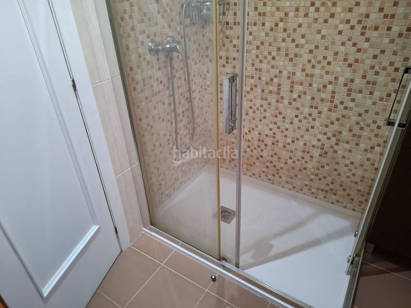 Foto fe461e82-e570-4e51-8b52-d0c20df8dbaa. Flat with heating in Centro Ourense