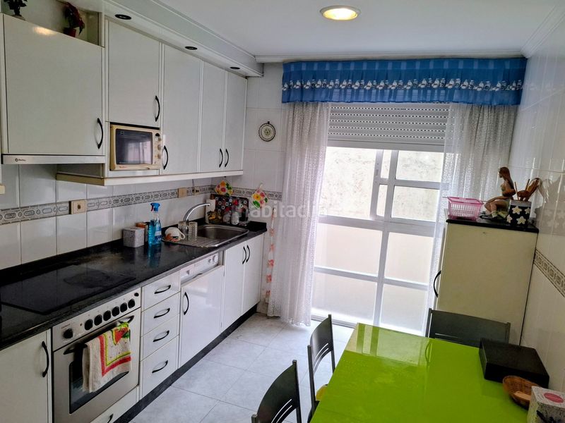 Foto d58084d6-d4ff-43d1-a182-e9318bcd1845. Rent flat with heating in A Ponte Ourense