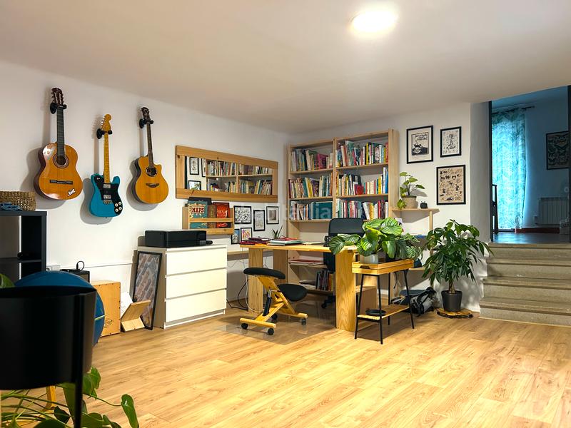 Foto 20f748ea-3e27-4a0b-a486-e5cf606ab2aa. Casa adossada amb calefacció a Amer