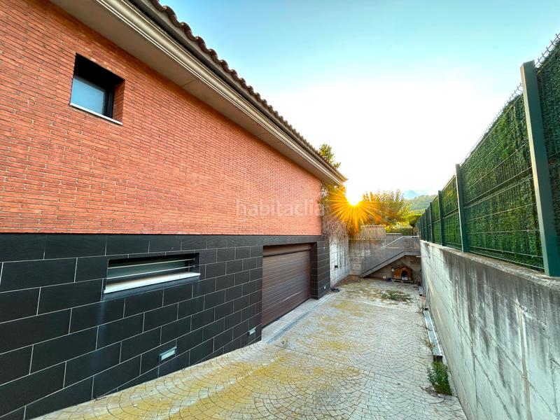 Foto 8528a7e3-614f-49d0-9757-cfcc7ca16901. Casa con riscaldamento parcheggio piscina in Sant Julià de Ramis