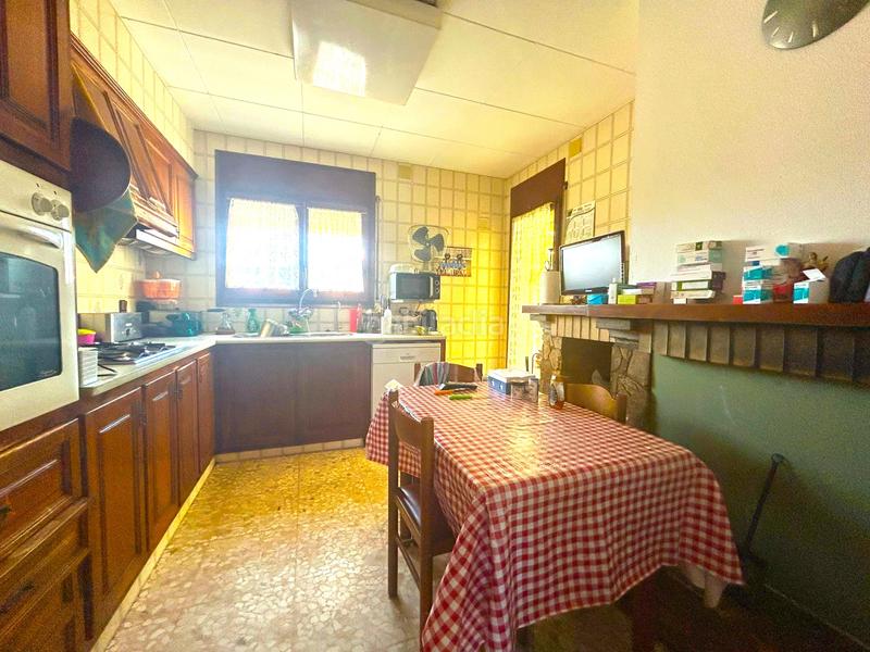 Foto 29a3e55c-226f-436c-b80f-f4b3fe7cdaef. Casa con camino riscaldamento in Santa Coloma de Farners