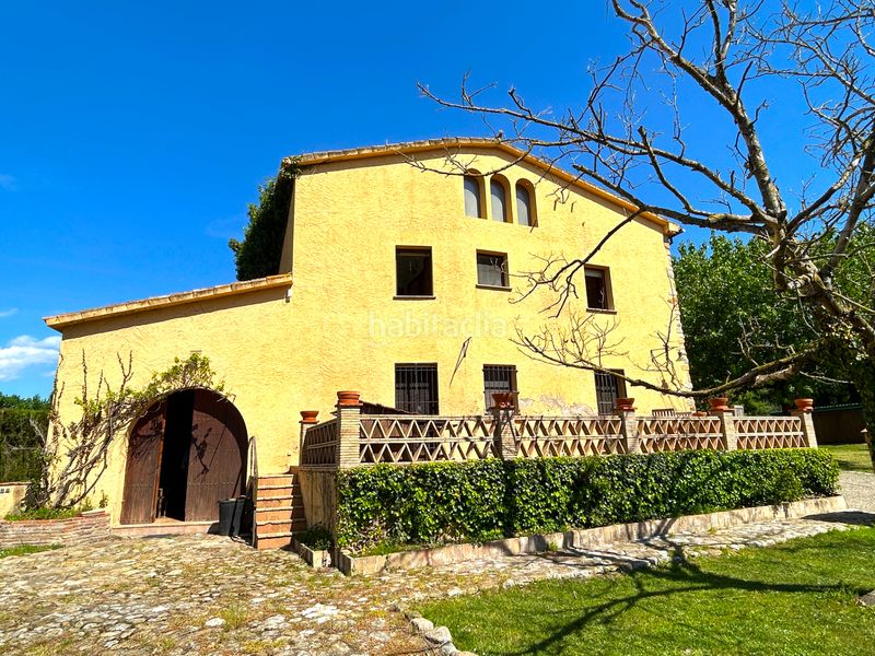 Foto c3f782fc-3c25-4cff-ae92-32ce6e2b0c80. Casa amb xemeneia calefacció aparcament a Bescanó