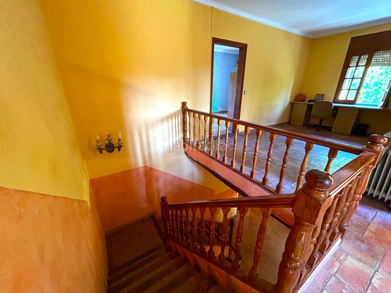 Foto e18d4e93-5816-4700-a882-c4c59e7af8c4. Casa amb xemeneia calefacció aparcament a Bescanó