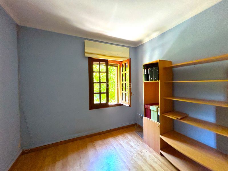 Foto ff023a6d-c644-4308-846b-dc96e09bba5d. Casa amb xemeneia calefacció aparcament a Bescanó