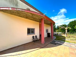 Chalet  Carrer lleida. Casa a santa coloma de farners