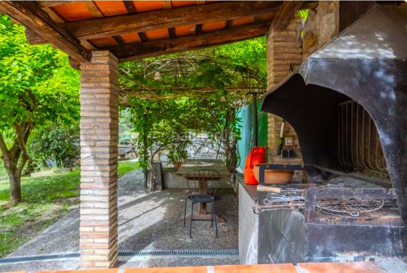 Foto 46dea905-77be-4876-b108-f6edc80448f8. Casa amb xemeneia calefacció aparcament piscina a Osor