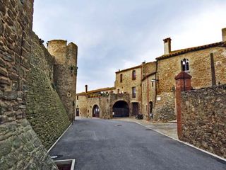 Terreny residencial a Ullastret. Parcel.la a ullastret