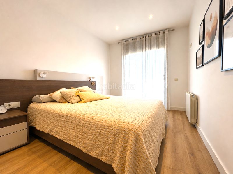 Foto d4dd4d48-5e4f-48cc-94fb-0f844e1459f5. Casa adossada amb xemeneia calefacció aparcament a Sils