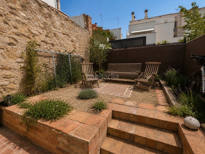 Foto a37e5d15-c44f-4816-a97a-ef204c052d95. Casa adossada amb calefacció a Llagostera