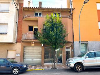 Reihenhaus in Carrer doctor muñoz 12. Casa al centre de sant hilari sacalm