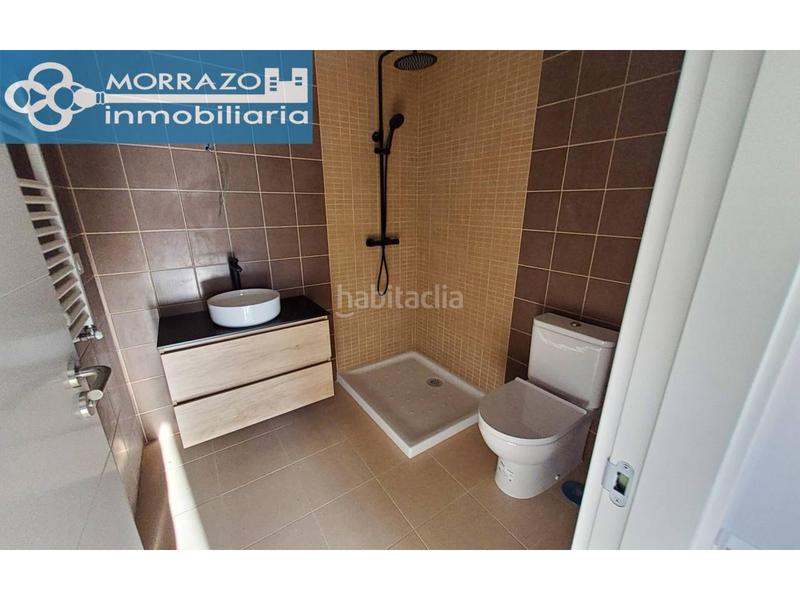 Foto 8bfafb36-bdb7-4c91-8581-0e363b2142e3. Casa bifamiliare con riscaldamento parcheggio in Moaña