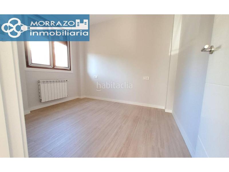 Foto 8f01de4c-7b48-44bb-a1b2-f1449fc03ec2. Casa bifamiliare con riscaldamento parcheggio in Moaña