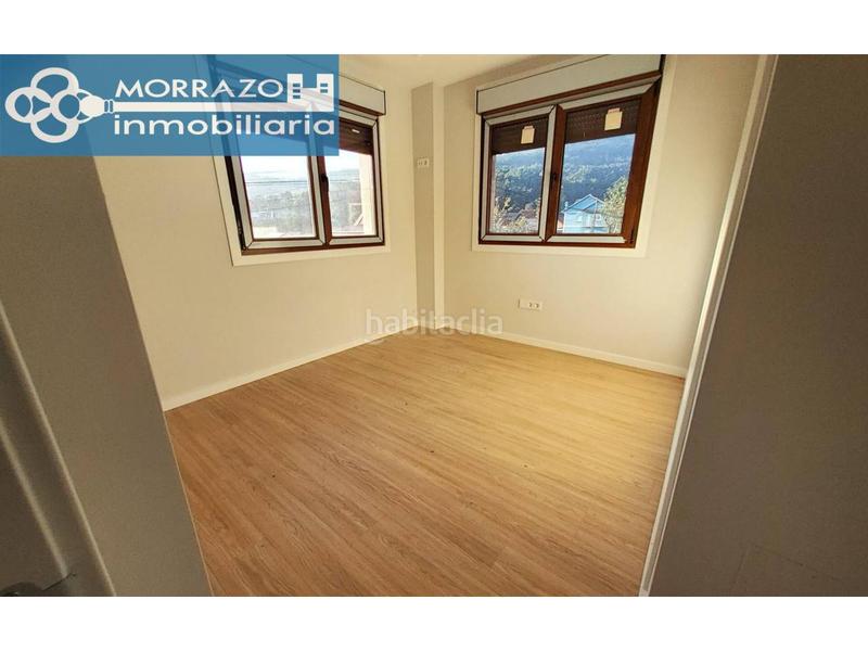 Foto c3a71a78-6b05-4cb7-994d-8f37d8460b80. Casa bifamiliare con riscaldamento parcheggio in Moaña