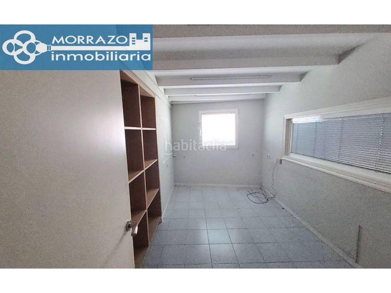 Foto d1b455a4-1a89-40b5-a76e-7f40e8a0c90d. Affitto locale commerciale in calle pazos fontenla 81 in Bueu