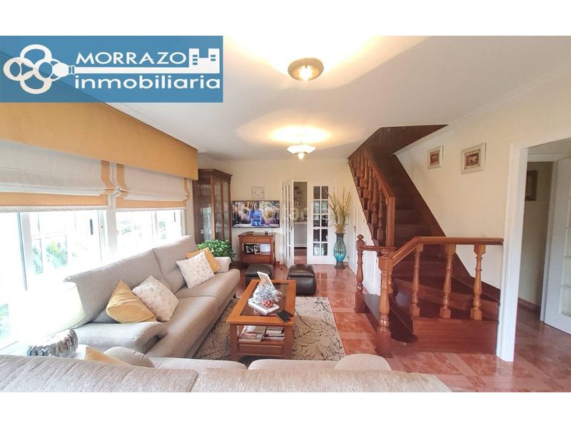 Foto 0ab767ee-4238-4386-98dd-46be2804ad3c. Casa amb calefacció aparcament a Marín