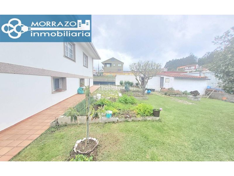 Foto 3a2f1b92-f767-4352-a425-386962cd22ad. Casa amb calefacció aparcament a Marín