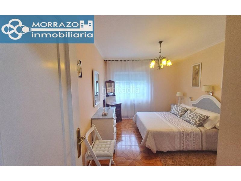 Foto 8fc9c322-13fd-46db-acd2-59afcd9842c4. Casa amb calefacció aparcament a Marín