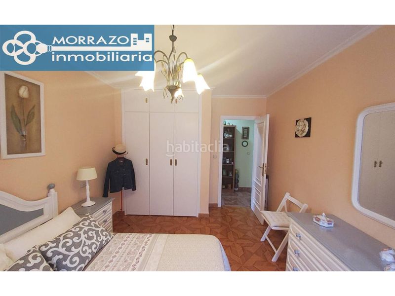 Foto b2895462-93c2-4750-ae6a-aae3a1bfa26c. Casa amb calefacció aparcament a Marín