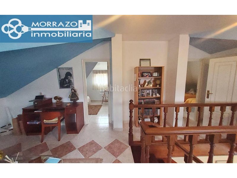 Foto b464ab32-d761-414c-af7f-6ef84a50dd62. Casa amb calefacció aparcament a Marín