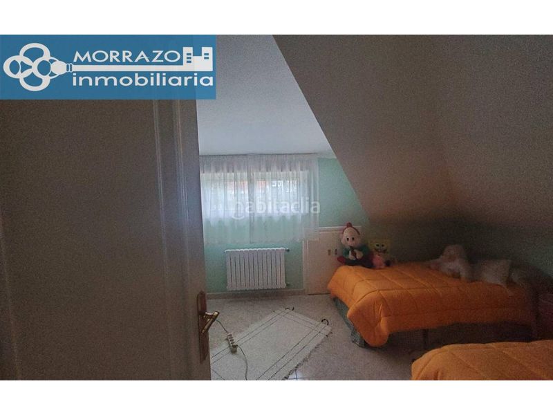 Foto b9afd71c-81a0-4a10-8d3f-9bbf81083467. Casa amb calefacció aparcament a Marín