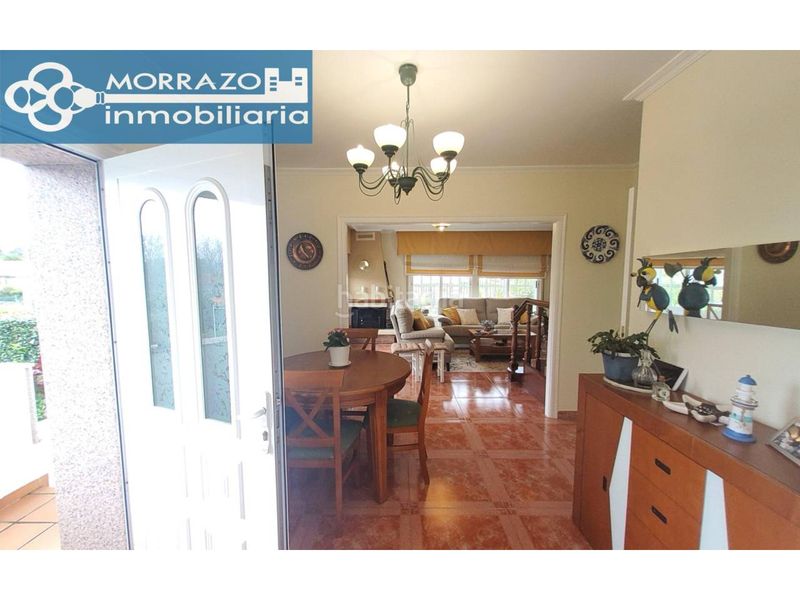 Foto cfaf42ad-e12d-4f4f-ac5d-eb37b5a92930. Casa amb calefacció aparcament a Marín