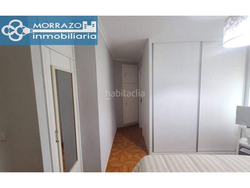 Foto e8be2c40-5bc9-45df-a29d-ee0b91f1dc92. Casa amb calefacció aparcament a Marín