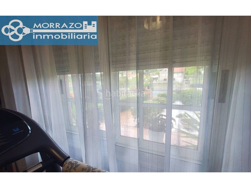 Foto ffa693bf-f531-4b25-aafe-7b654c09809e. Casa amb calefacció aparcament a Marín