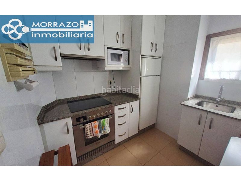 Foto c1e18469-0977-48ab-93bc-78d0793a76b5. Apartament amb aparcament a Bueu