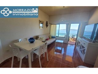 Apartament  Avenida loureiro. Piso en primera línea de playa en loureiro