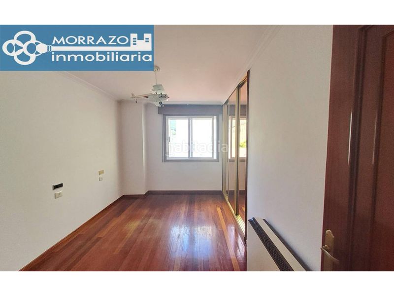 Foto 5d9a9b40-693c-4299-be01-831761c4bc38. Pis amb calefacció aparcament a Bueu