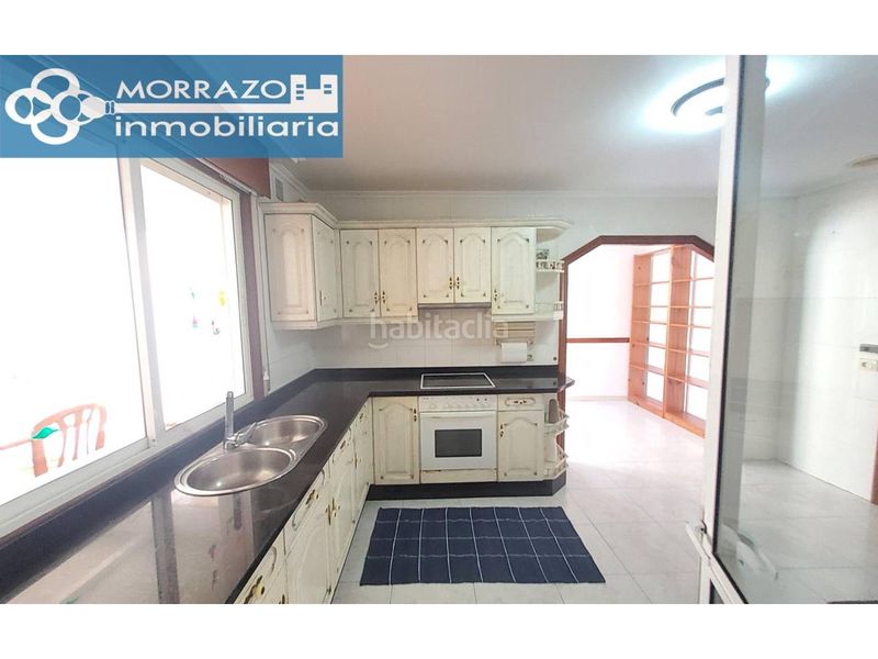 Foto a1dd77d1-82ed-4e18-b046-a301558128ba. Pis amb calefacció aparcament a Bueu