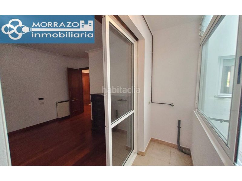 Foto e05e38bd-052f-4893-a660-286e39f89b96. Pis amb calefacció aparcament a Bueu