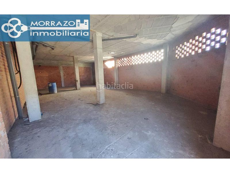 Foto 2384d88f-22e3-429e-9e99-4b5d19e5263b. Local comercial a Bueu