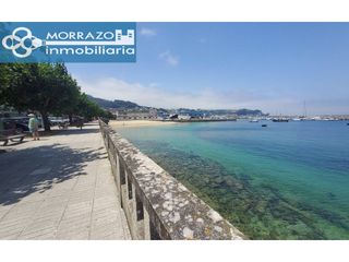 Local Comercial  Avenida montero ríos. Bajo en bueu al lado de la playa