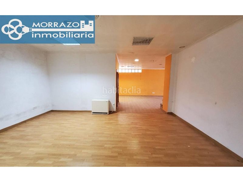 Foto 2c03a0b1-faaf-4783-9f15-9a0e0f2d052e. Local comercial a Bueu