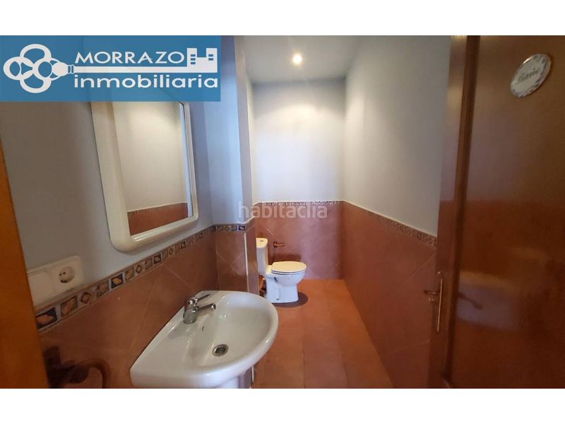 Foto 541660b2-369c-4b95-a026-a873f130677b. Local comercial a Bueu