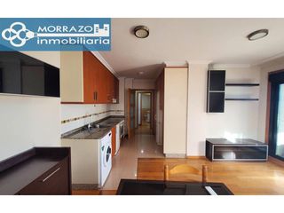 Flat  Calle longan. Piso en cangas cerca playa rodeira