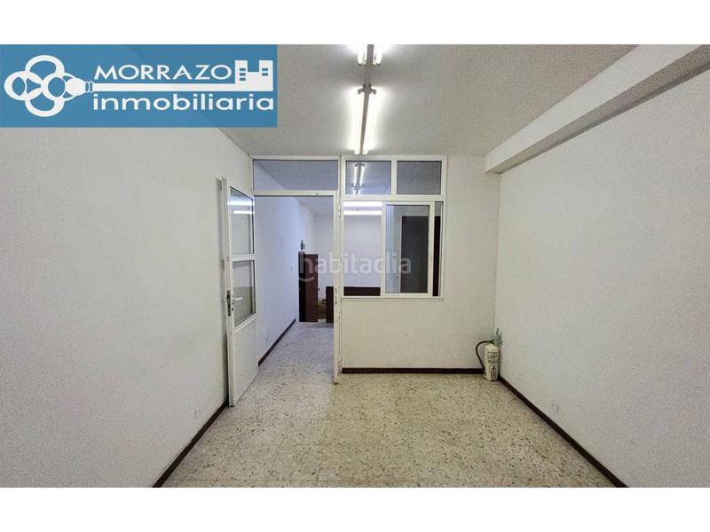 Foto 2dbc05e1-8faf-4791-9b55-05189ed965b3. Locale commerciale in Teis Vigo