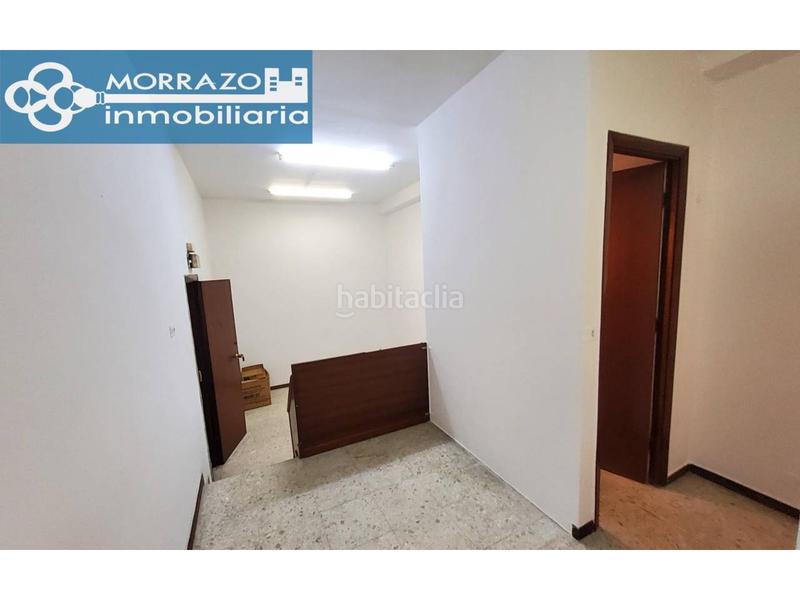 Foto 31f2b584-d1b9-41a8-b920-38c81228a5af. Locale commerciale in Teis Vigo