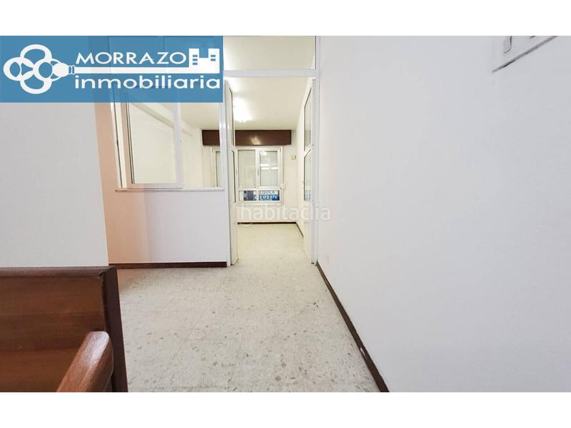 Foto 585ee7a5-c927-4c07-a6ca-7f257f51a1b1. Locale commerciale in Teis Vigo