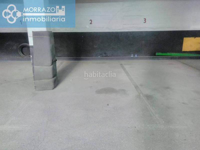 Foto f6ad28d3-b27e-4a2d-bab6-9213e6dd84d2. Aparcament cotxe a Bueu